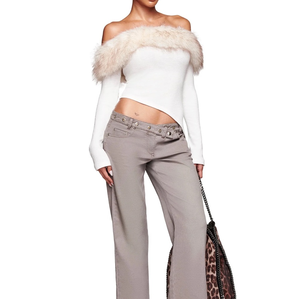 I am Gia Cecily Top - Picture 5 of 6